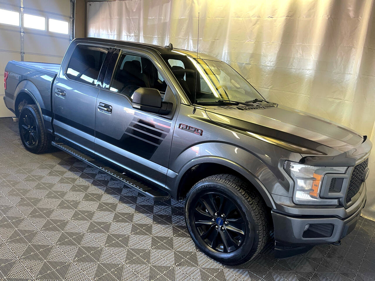 Used 2019 Ford F150 XLT w/ Equipment Group 302A Luxury image 10