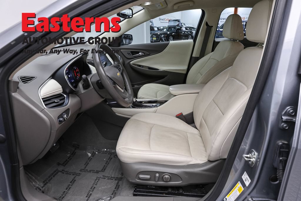 Used 2024 Chevrolet Malibu LT FWD image 14