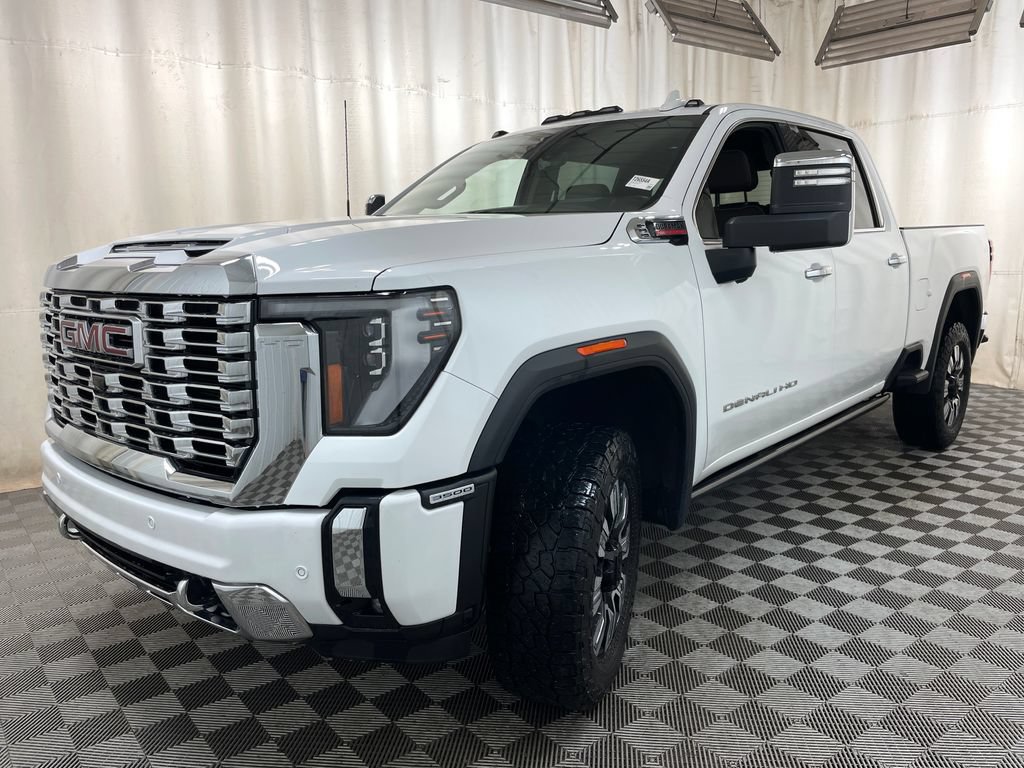 Certified 2024 GMC Sierra 3500 Denali w/ Denali Reserve Package AWD/4WD image 22