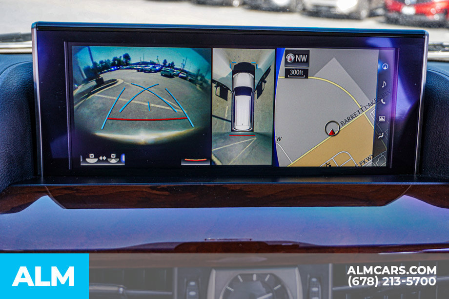 Used 2019 Lexus LX 570 4WD w/ Luxury Package image 38