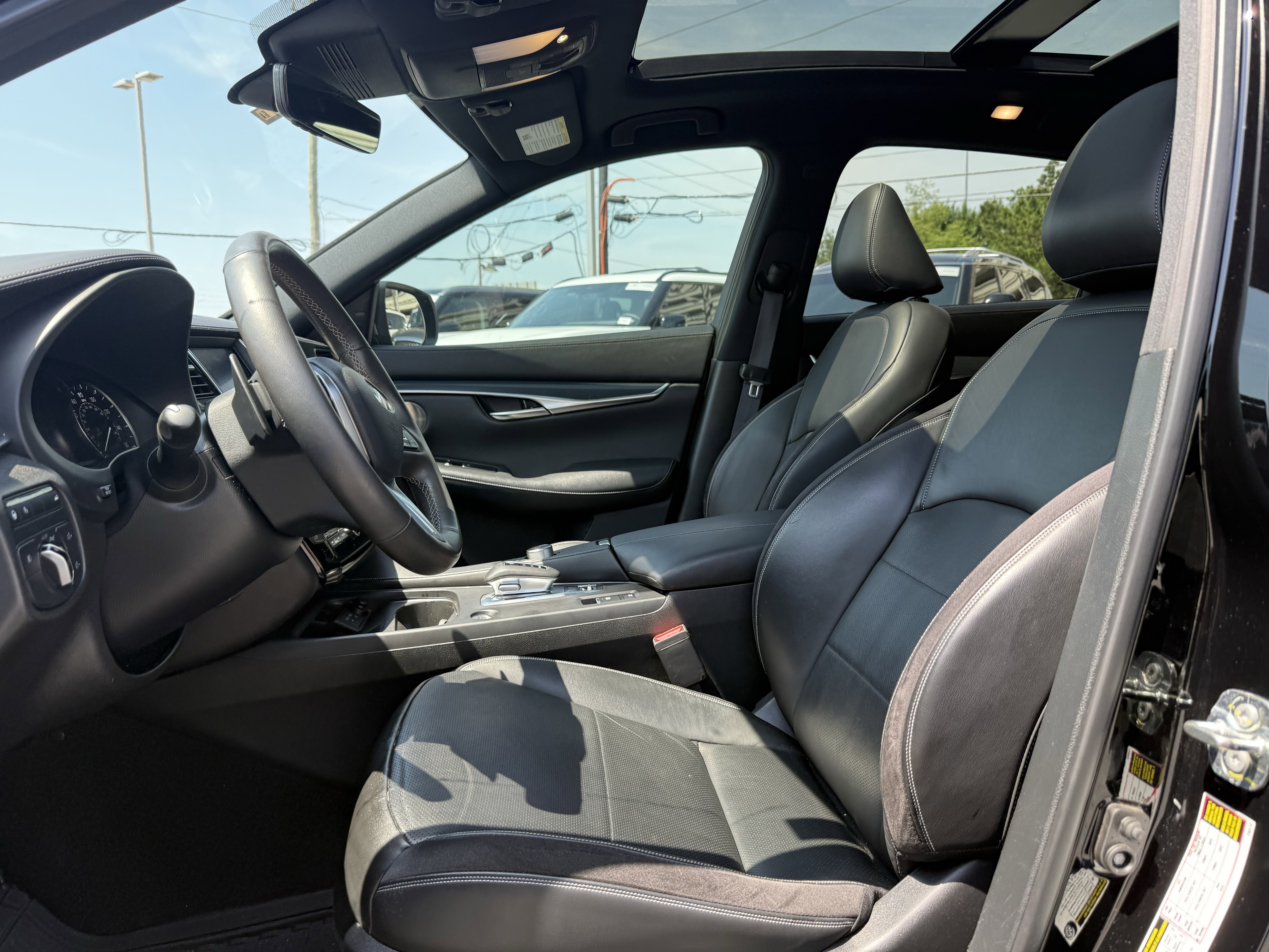 Certified 2023 INFINITI QX50 Sport FWD image 12
