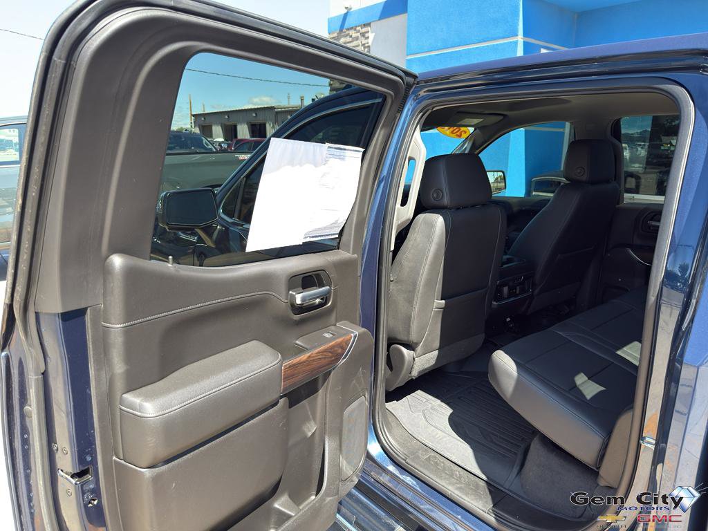 Used 2019 GMC Sierra 1500 SLT w/ SLT Premium Plus Package image 9