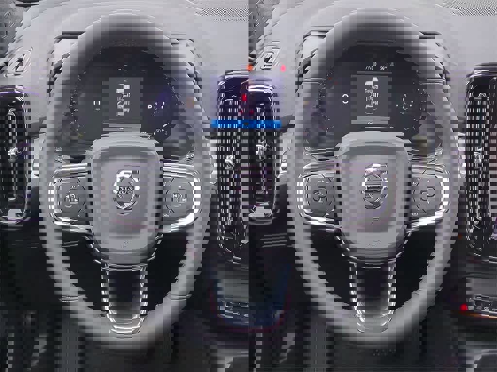 New 2026 Volvo XC40 B5 Ultra w/ Protection Package Premier image 23