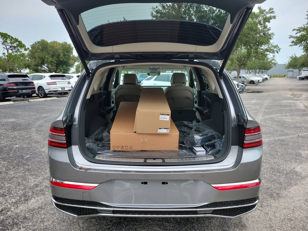 New 2026 Genesis GV80 2.5T Select AWD/4WD image 3