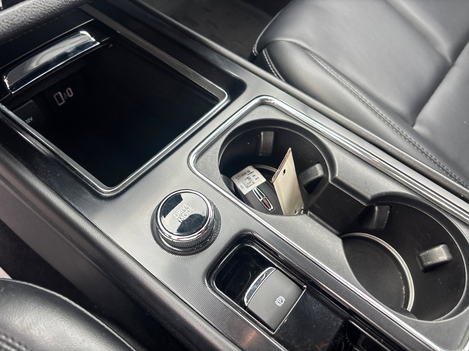 Certified 2022 Lincoln Corsair FWD image 23