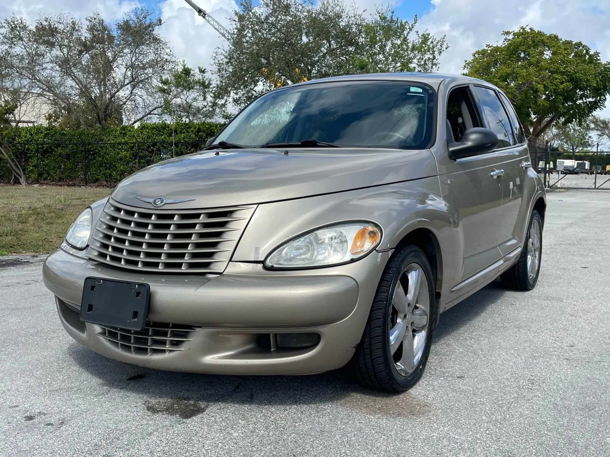 Used 2004 Chrysler PT Cruiser GT image 4