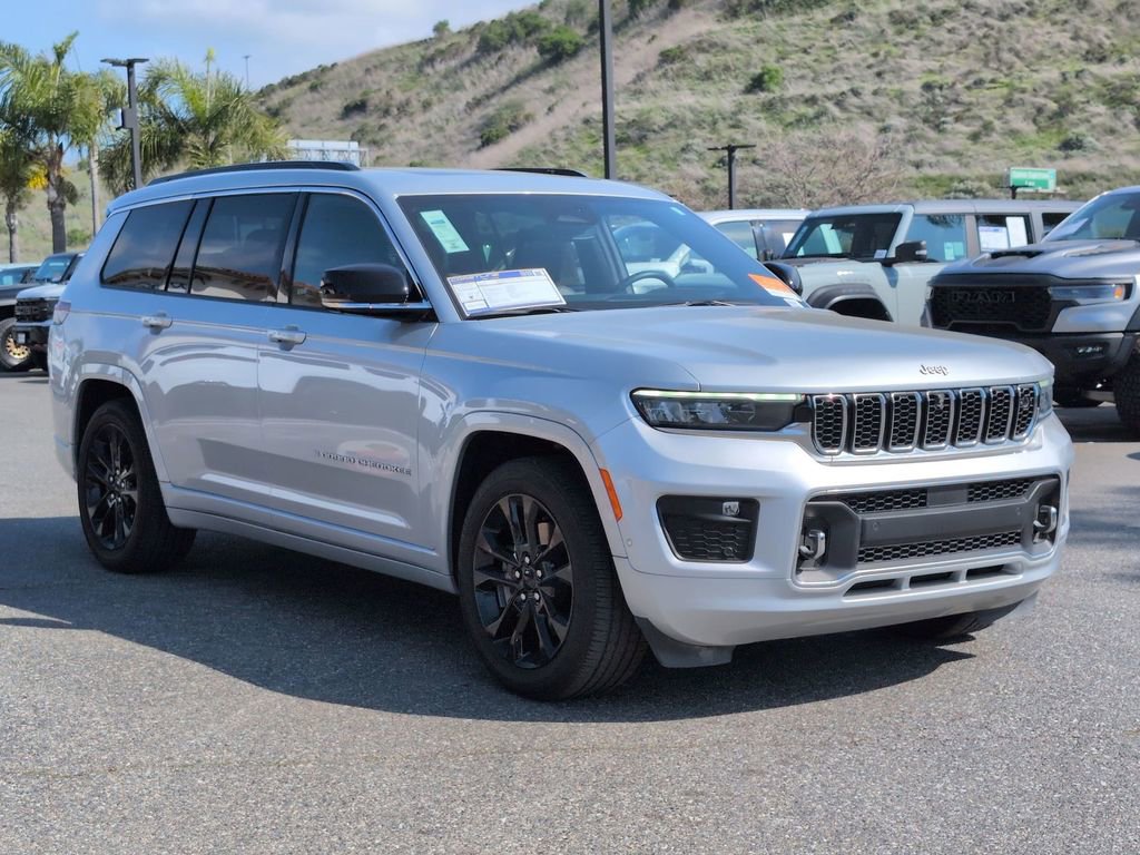 Certified 2024 Jeep Grand Cherokee L Overland w/ Advanced Protech Group III image 3