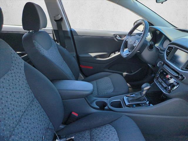 Used 2017 Hyundai Ioniq SEL FWD image 19