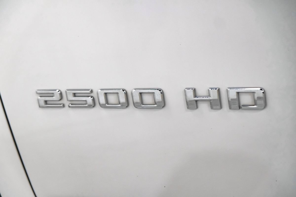 Used 2022 Chevrolet Silverado 2500 LTZ w/ LTZ Convenience Package AWD/4WD image 50