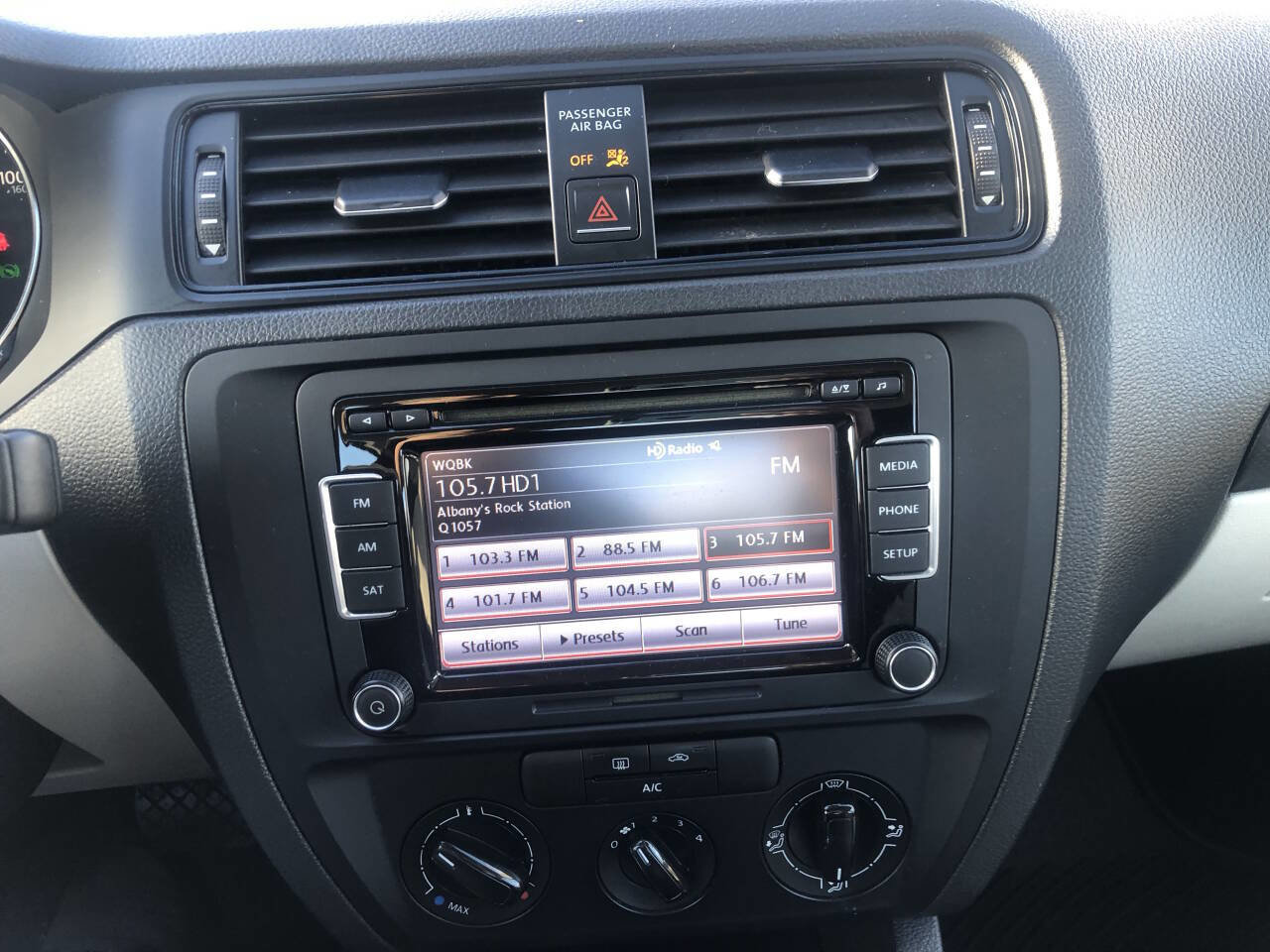 Used 2015 Volkswagen Jetta S w/ Welcome Package image 11