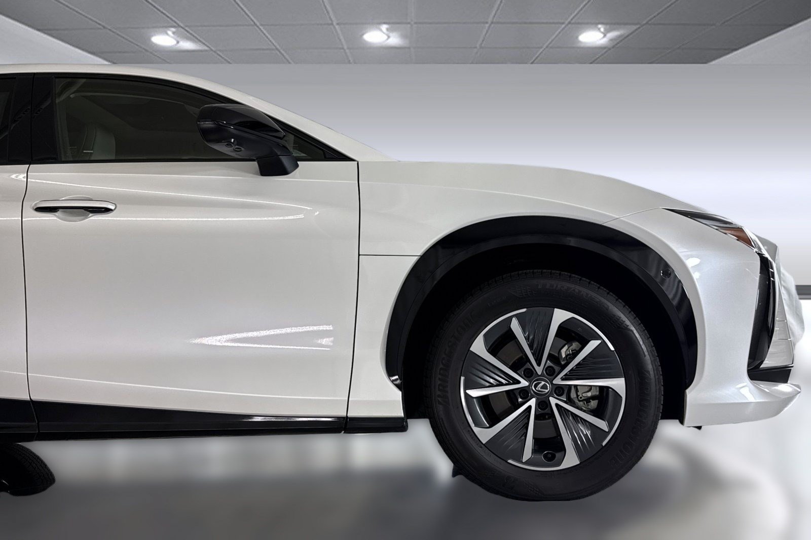 Used 2023 Lexus RZ 450e Premium w/ Technology Package AWD/4WD image 35