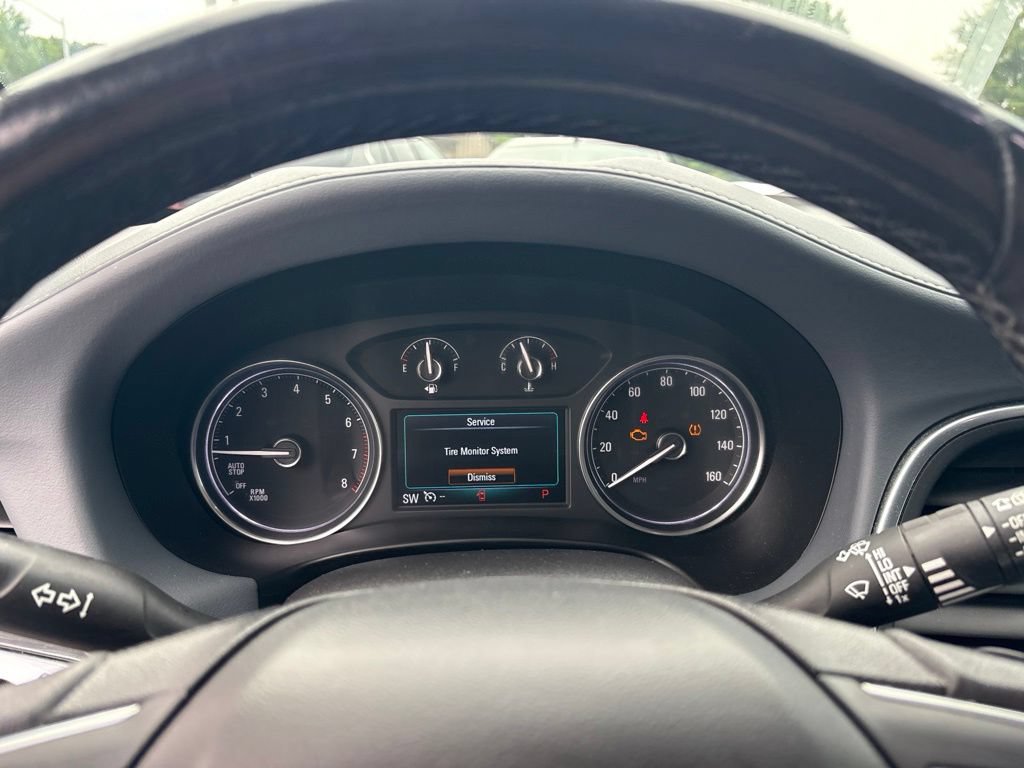 Used 2019 Buick Enclave Essence FWD image 23