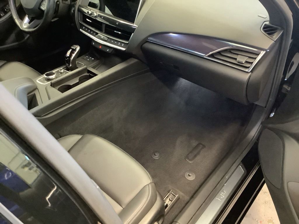 Used 2020 Cadillac CT5 Luxury w/ Cold Weather Package AWD/4WD image 17