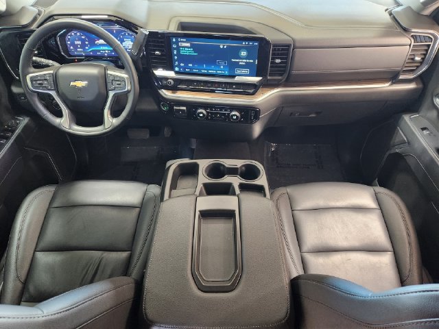 Used 2024 Chevrolet Silverado 1500 LT w/ Leather Package RWD image 27