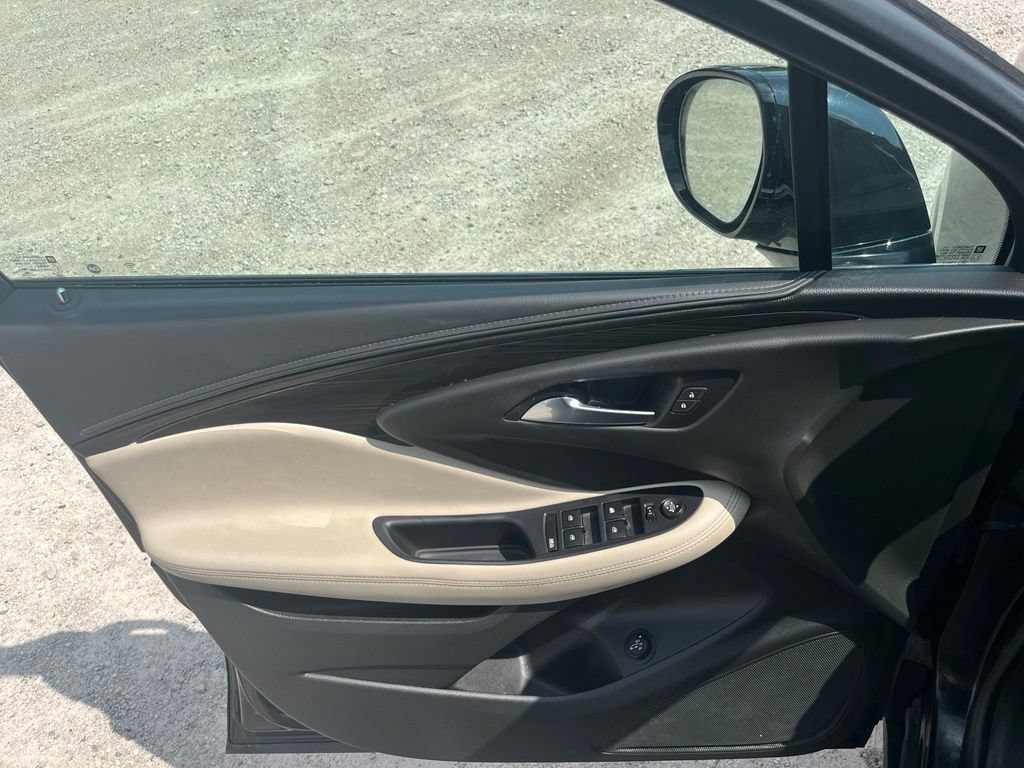 Used 2020 Buick Envision Preferred FWD image 16