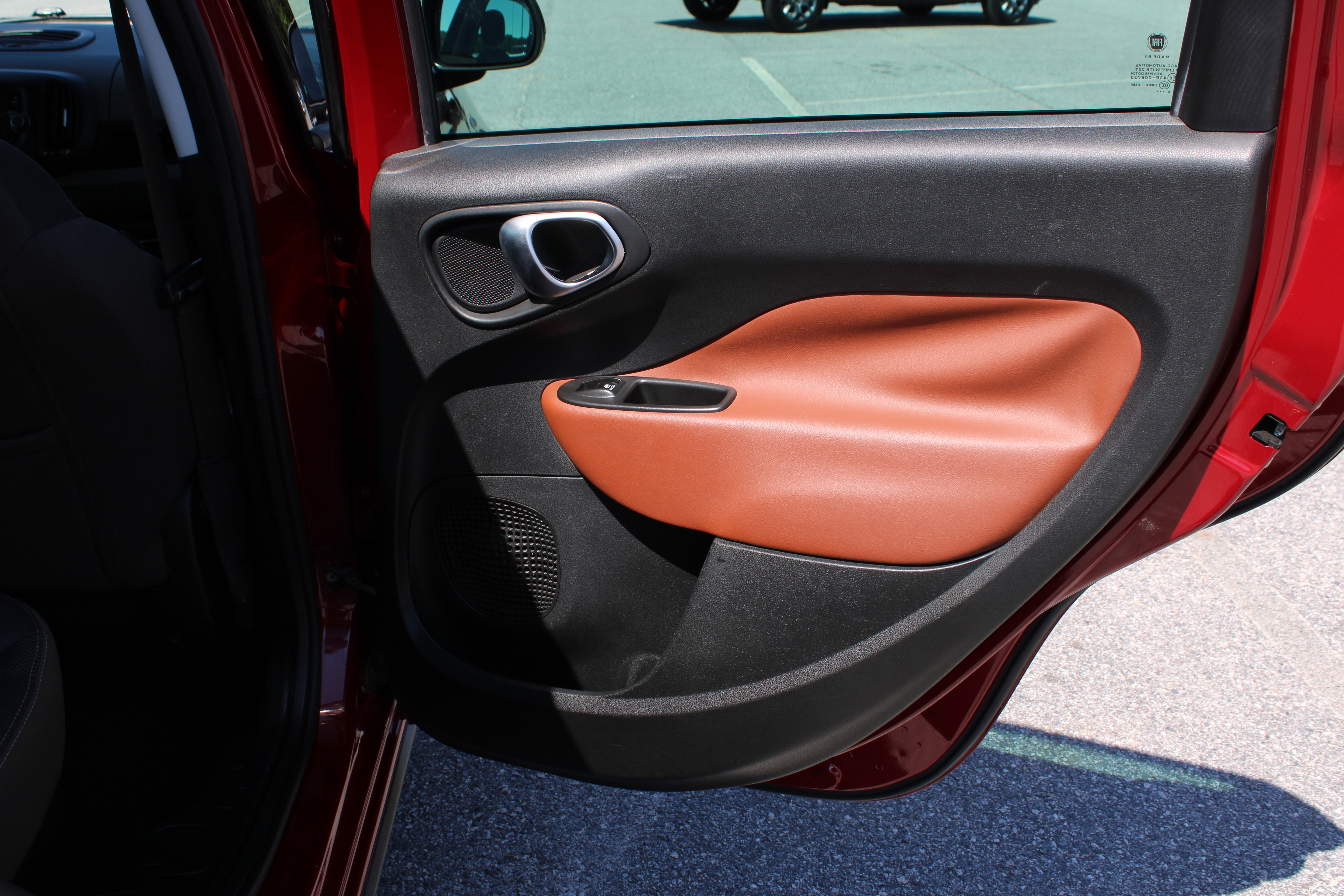 Used 2015 FIAT 500L Trekking FWD image 14