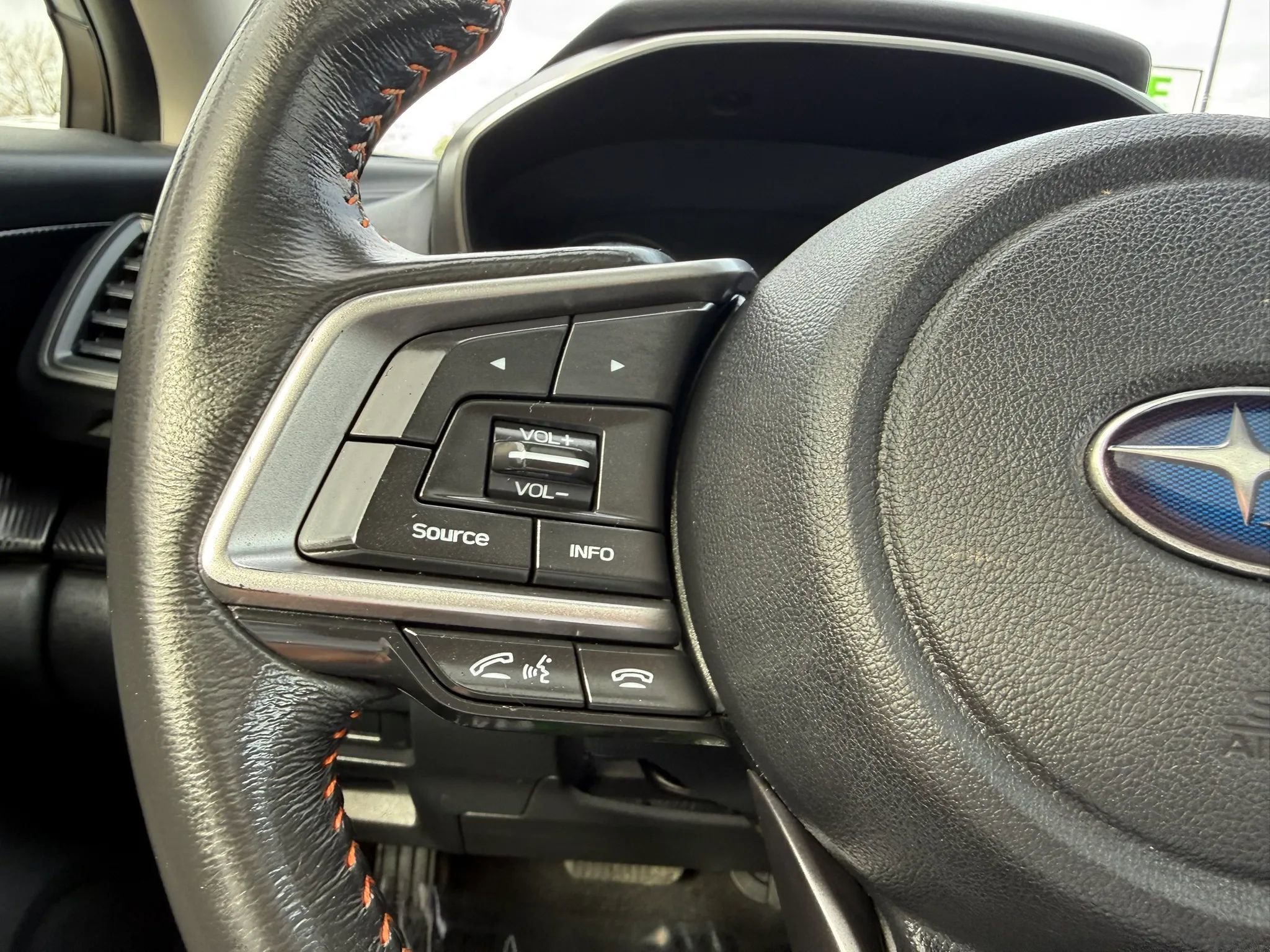 Used 2019 Subaru Crosstrek 2.0i Premium w/ Moonroof Package image 29