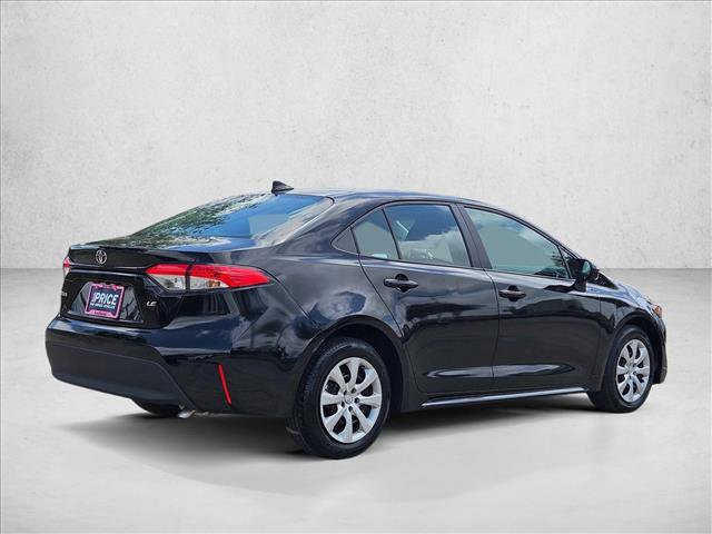 Used 2025 Toyota Corolla LE FWD image 5