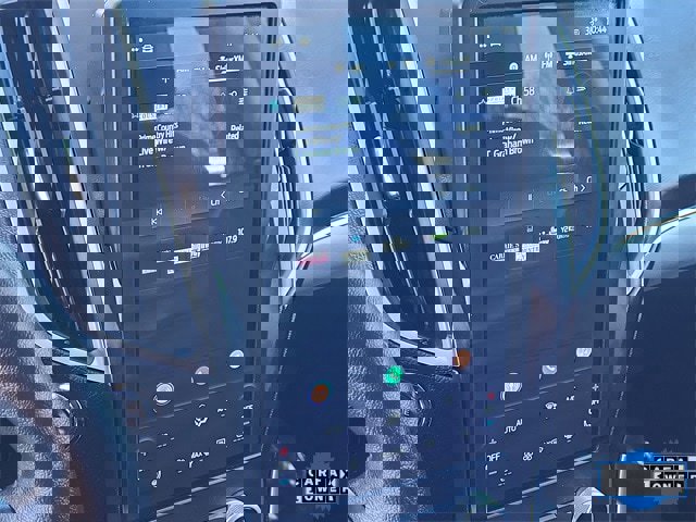 Used 2021 Ford Edge SEL w/ Convenience Package image 15