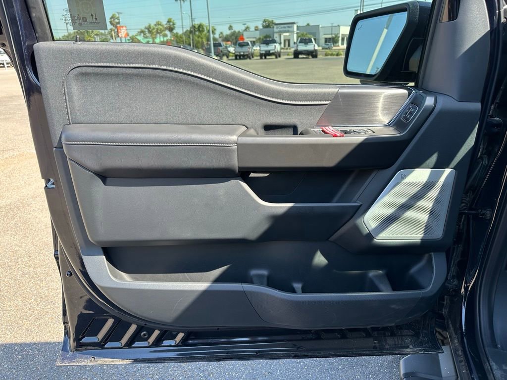 New 2025 Ford F150 Lariat w/ Equipment Group 502A High image 9