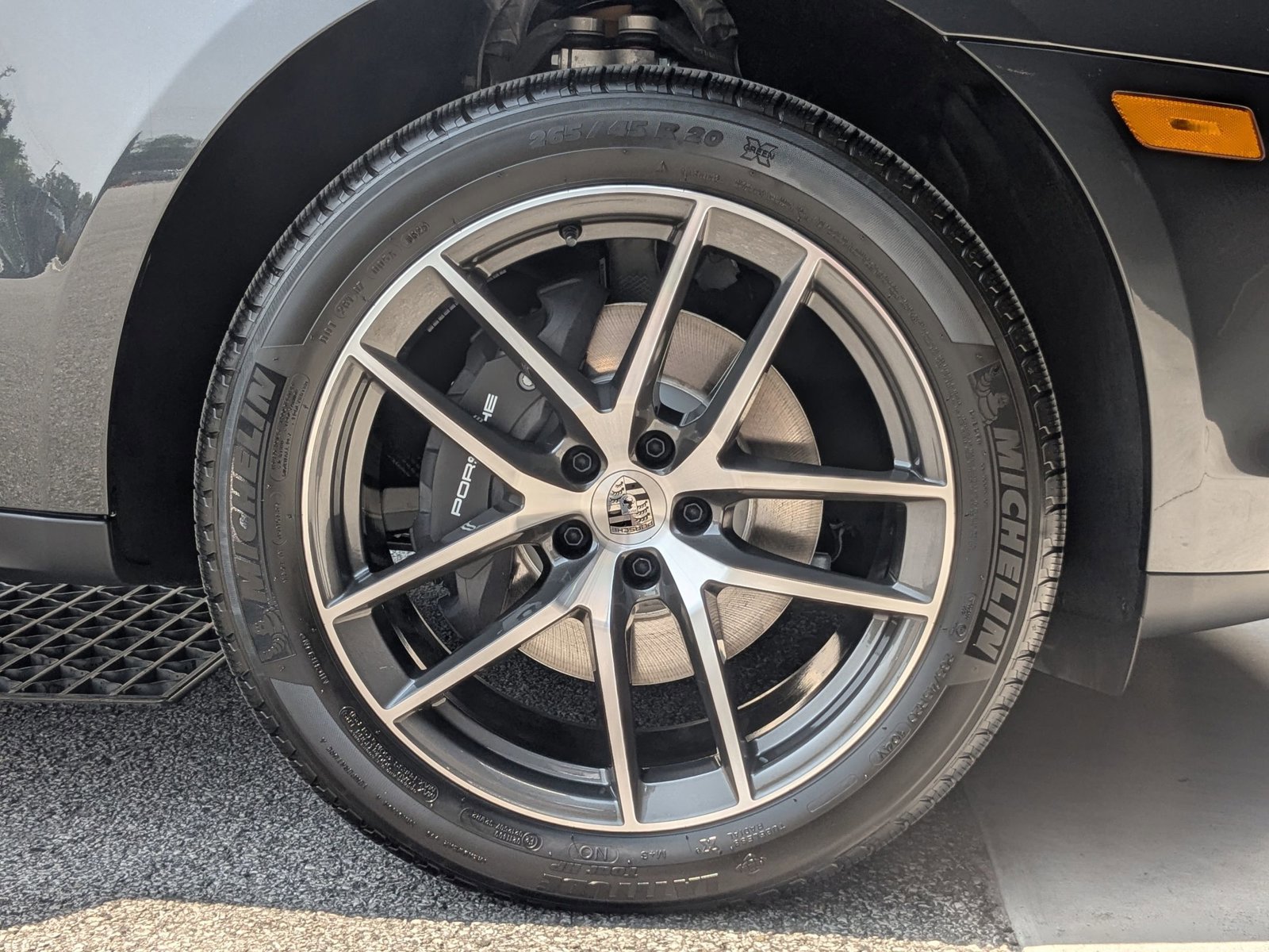 New 2025 Porsche Macan image 29