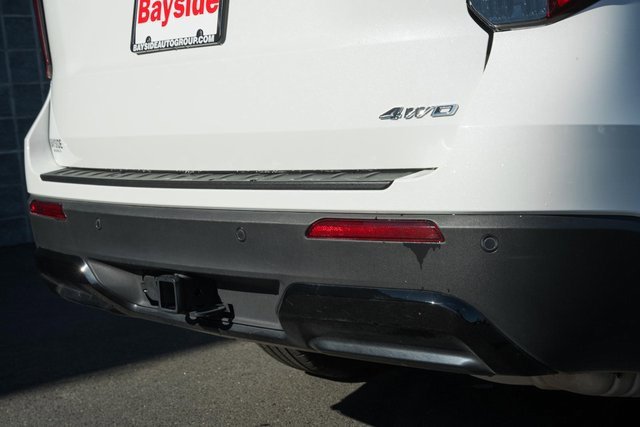 Used 2025 Ford Explorer ST-Line w/ ST-Line Street Pack image 9