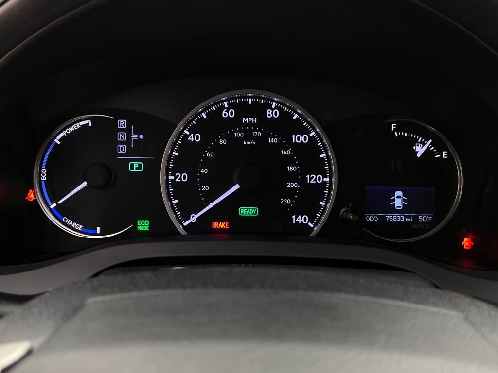 Used 2015 Lexus CT 200h w/ Navigation Package image 18