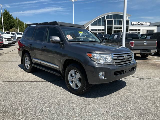 Used 2014 Toyota Land Cruiser image 3