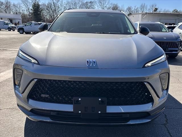 New 2026 Buick Envision Sport Touring image 4