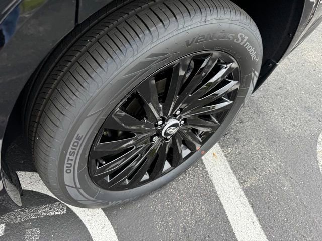 Used 2025 Hyundai Palisade Calligraphy image 16