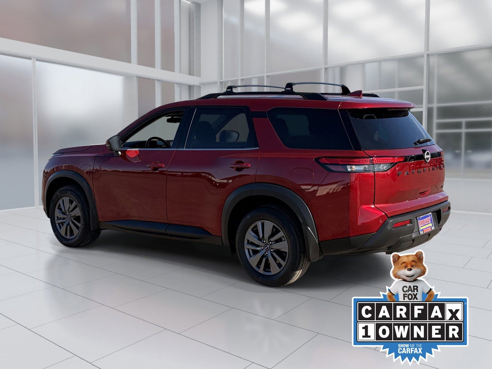 Certified 2024 Nissan Pathfinder SV w/ Black Appearance Package image 4