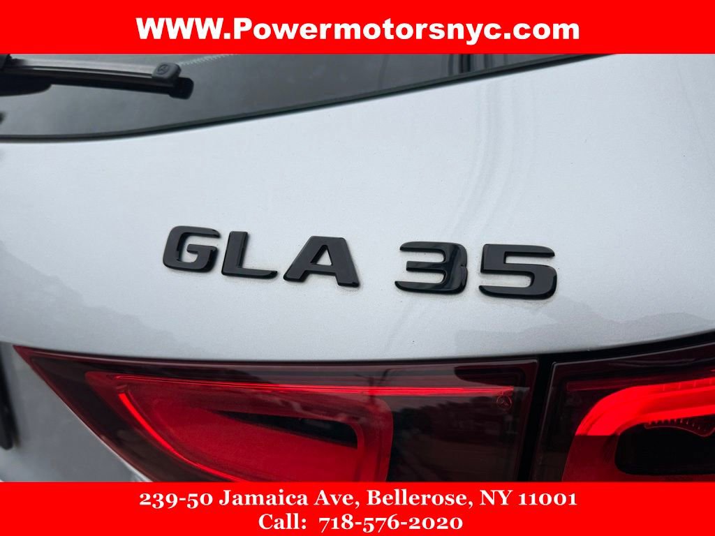 Used 2022 Mercedes-Benz GLA 35 AMG 4MATIC w/ Premium Package Lite image 10