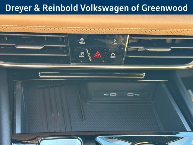 New 2026 Volkswagen Atlas Cross Sport SEL R-Line image 18