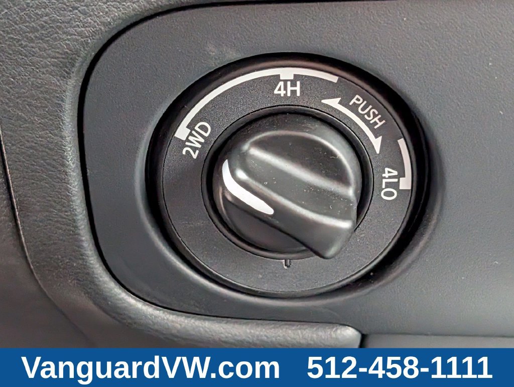 Used 2026 Nissan Frontier SV AWD/4WD image 18