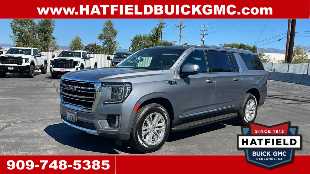 Used 2022 GMC Yukon XL SLT w/ SLT Premium Package AWD/4WD image 1