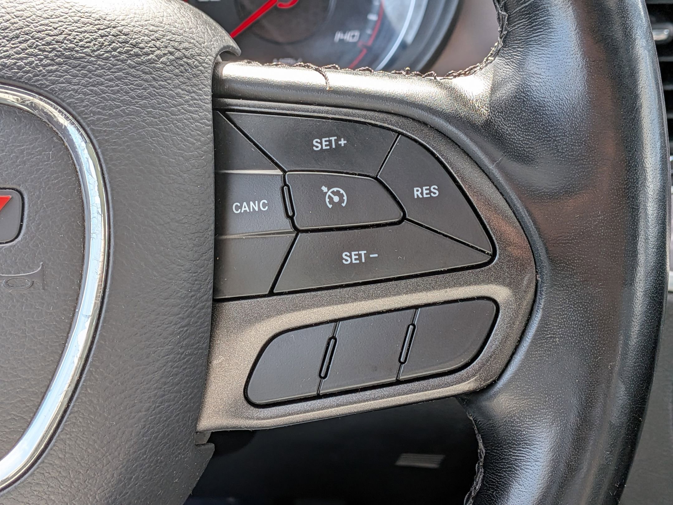 Used 2022 Dodge Charger SXT w/ Leather Interior Group RWD image 19