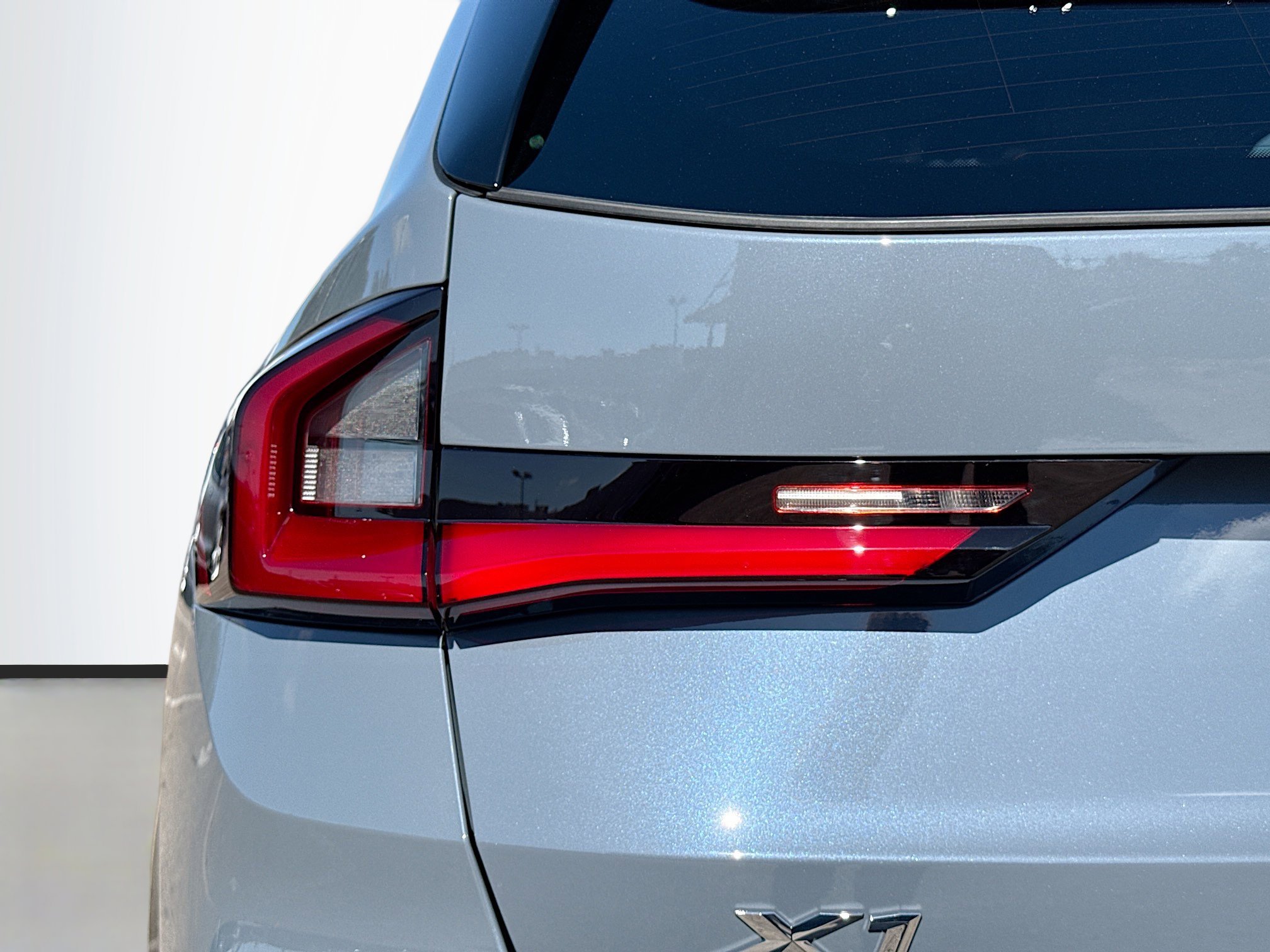 New 2026 BMW X1 xDrive28i w/ Convenience Package image 10