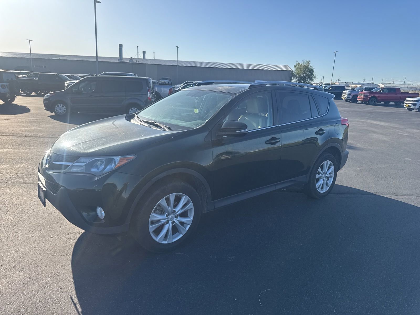 Used 2013 Toyota RAV4 Limited AWD/4WD image 6