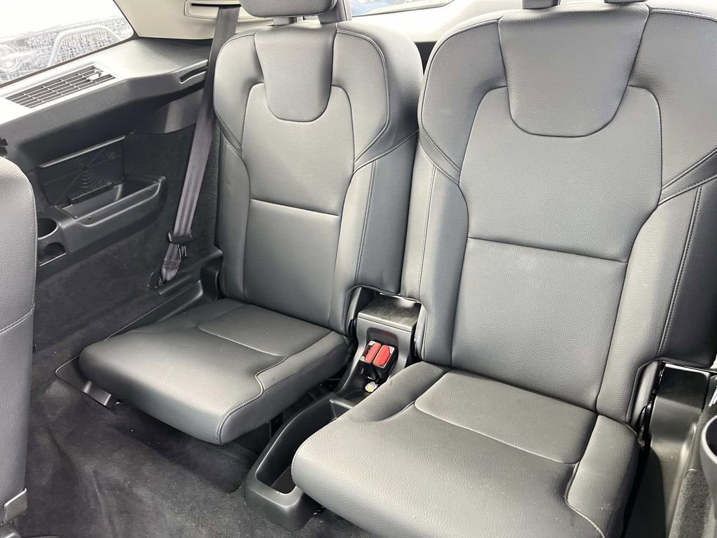 Used 2023 Volvo XC90 B6 Plus w/ Protection Package image 20