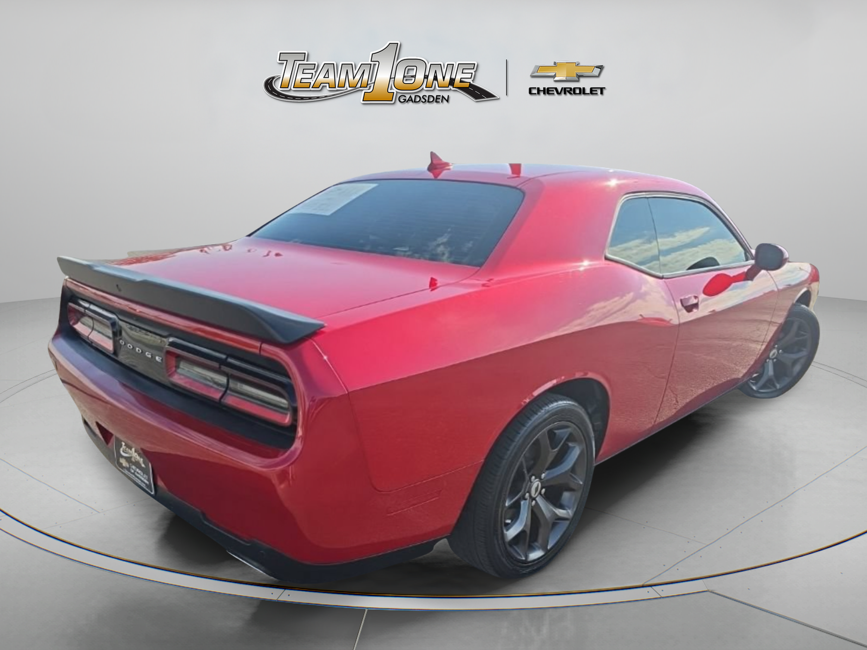 Used 2017 Dodge Challenger SXT Plus RWD image 8