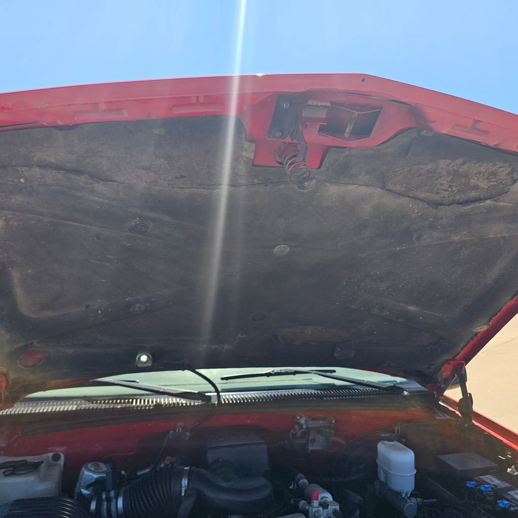 Used 1997 Chevrolet Tahoe 4WD 2-Door w/ Preferred Equipment Group 2 image 42