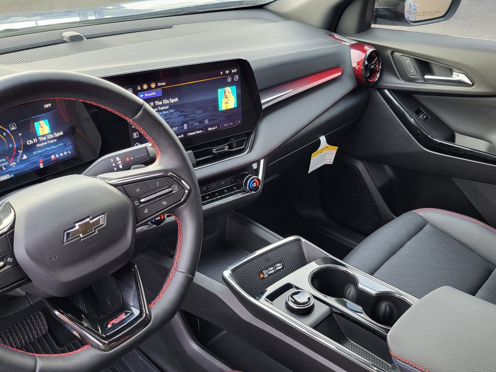 Used 2025 Chevrolet Equinox RS w/ Safety and Technology Package image 25