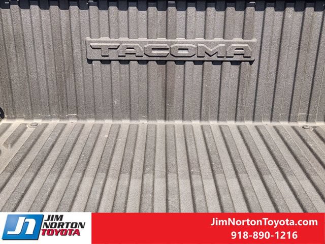 Used 2024 Toyota Tacoma TRD Off-Road AWD/4WD image 32