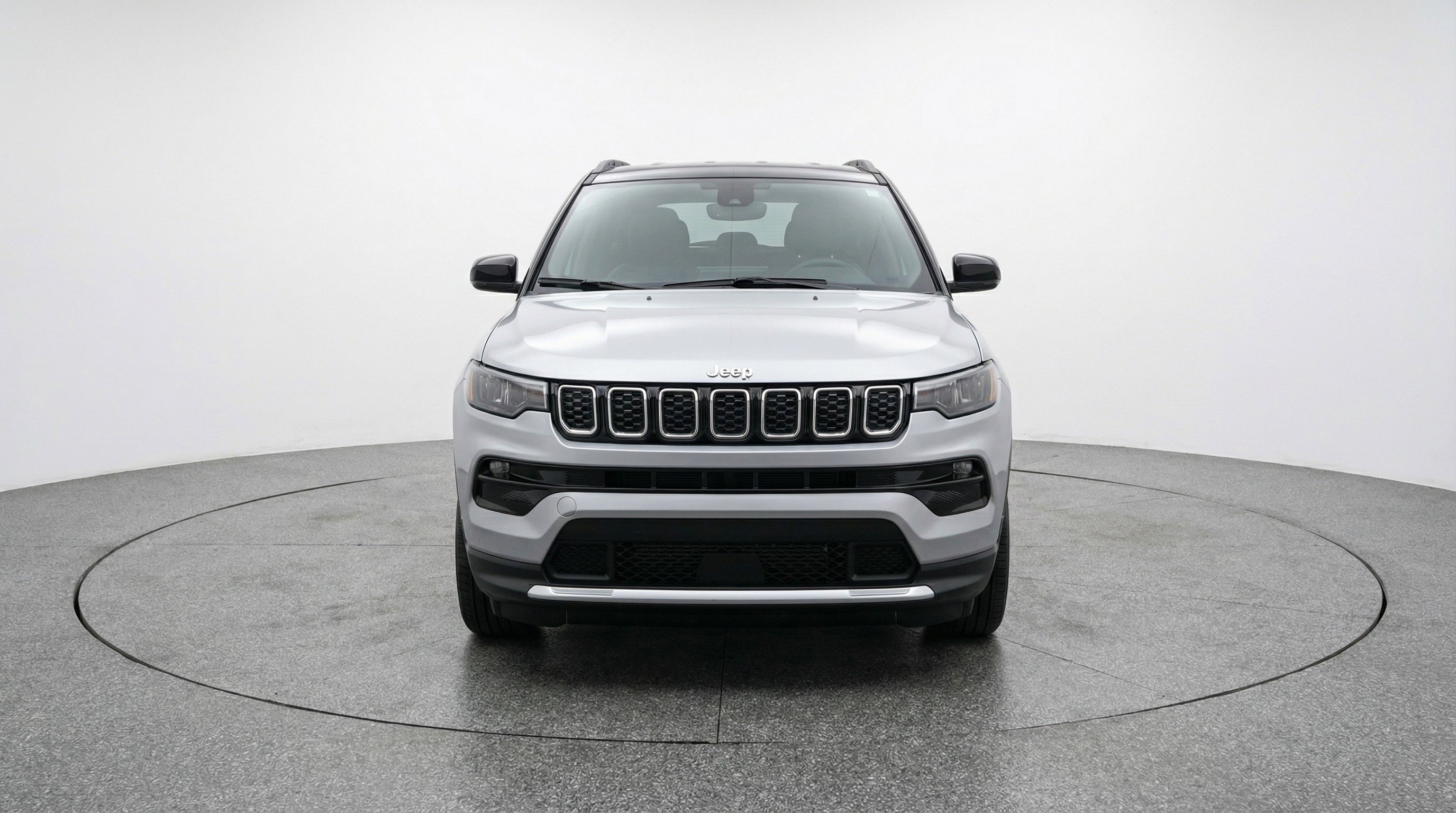 Used 2025 Jeep Compass Limited AWD/4WD image 2