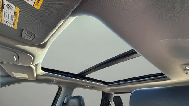 Used 2021 Ford F150 Lariat image 19