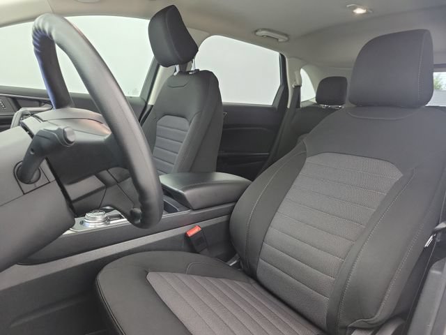 Used 2024 Ford Edge SE w/ Black Appearance Package AWD/4WD image 17