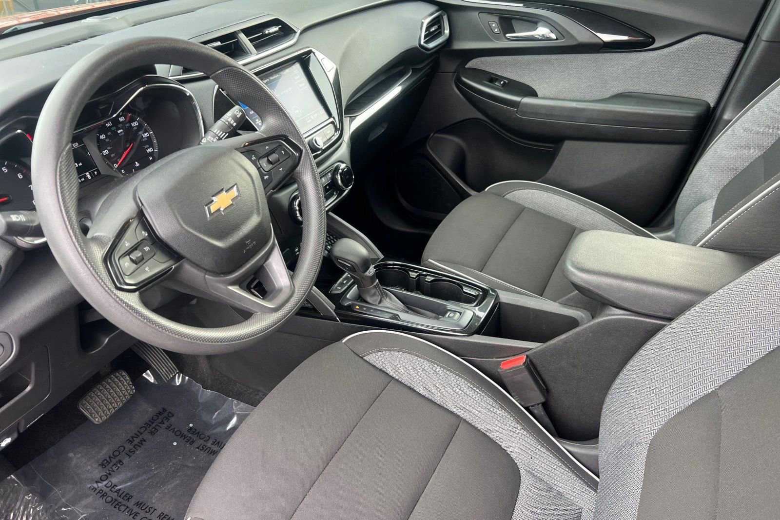 Used 2022 Chevrolet TrailBlazer LT w/ Convenience Package image 7