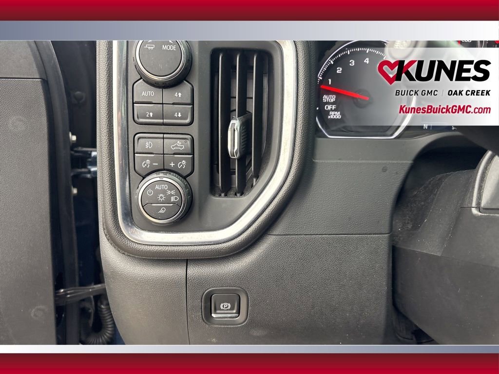 Used 2020 Chevrolet Silverado 1500 LTZ w/ LTZ Premium Package image 20