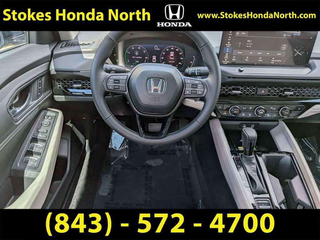 Used 2025 Honda Accord EX-L image 17