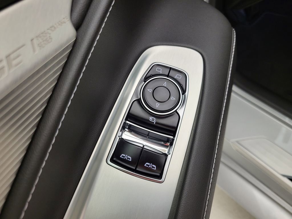 New 2026 Chevrolet Corvette Stingray Preferred Cpe w/ Z51 Performance Package image 28